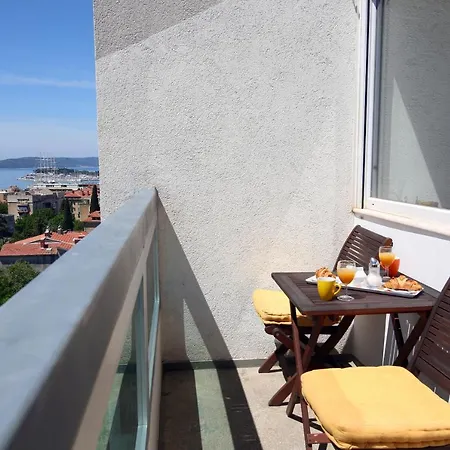 Apartman See Brac Split